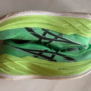 Asics Superblast 2’s 11.5